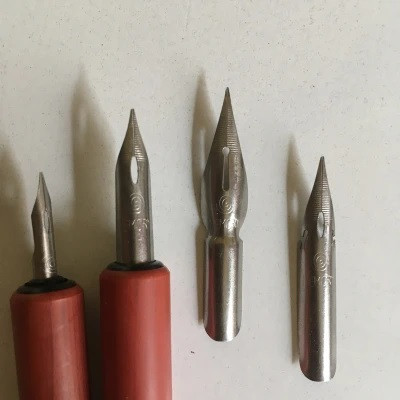 قلم فلزی (کالیگرافی)ست دو عددی (دسته) + 4 نوک